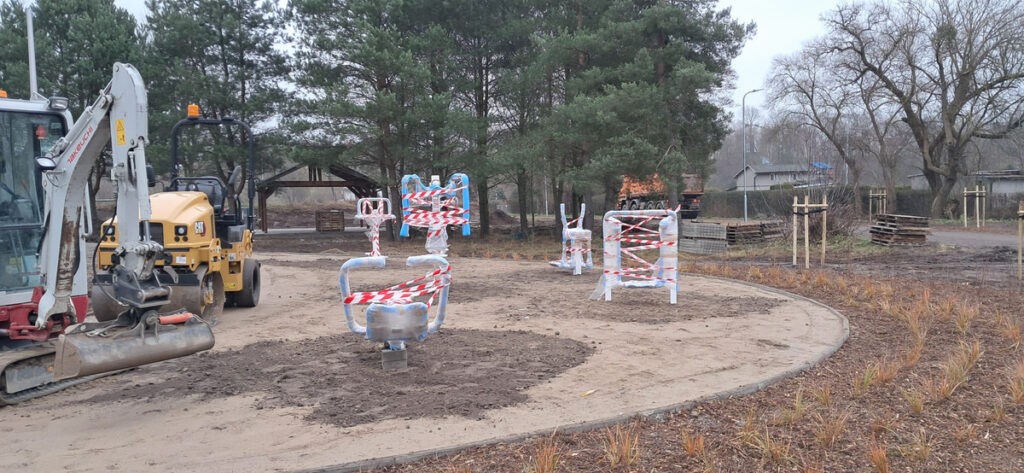 Skoki - siłownia zewnętrzna - w trakcie instalacji - GYM PARK